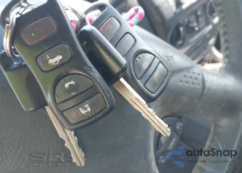 2006 Nissan Sentra 1.8S z USA, uszkodzony, nr VIN 3N1CB51A66L483195